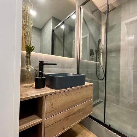 Luxusni Nove Zrekonstruovany Apartman 2Kk - 47M2 - Ostrava Centrum Exterior photo